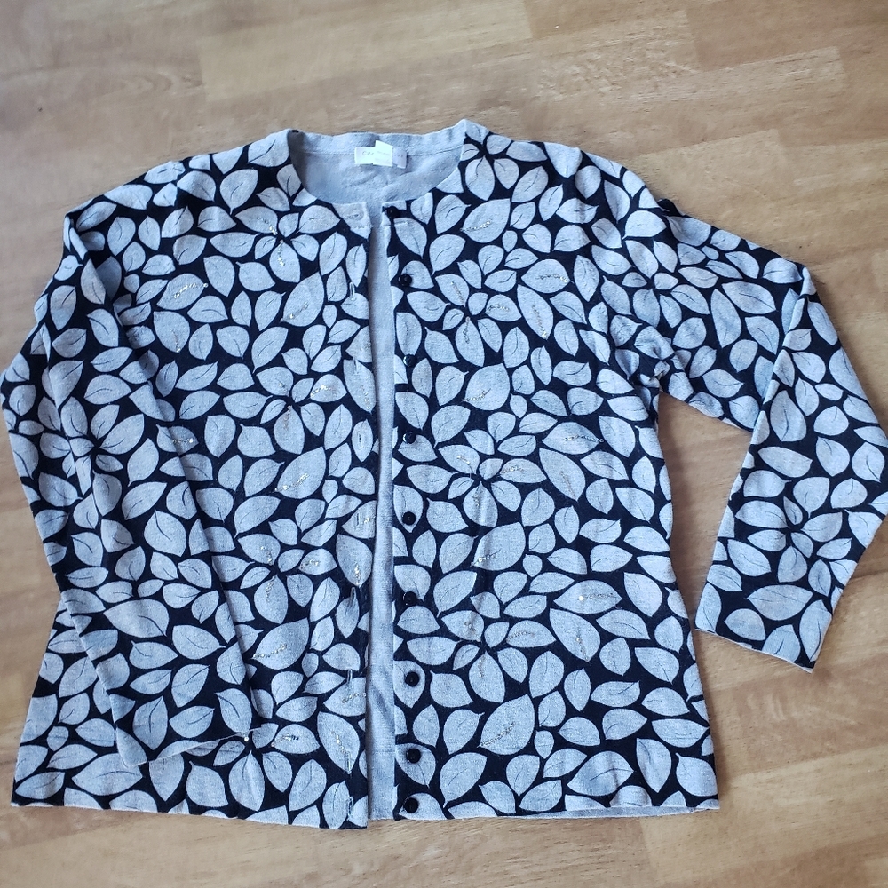 Cardigan Charter Club P large gray and black